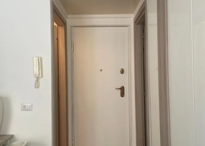 Lägenhet Bilocale Socrates Rom