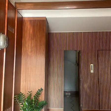 Bilocale Socrates * ローマ